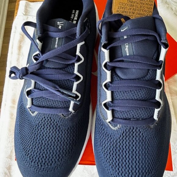 Nike Women's Pegasus 41 TB Running Shoes, Color: College Navy,  Size 12 - Picture 2 of 4